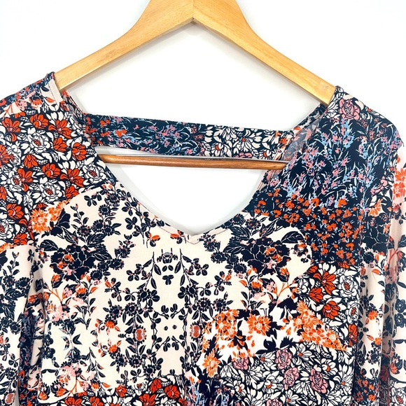 EST. 1962 Multi Color Floral Print Dress, Size 6 - Picture 2 of 9